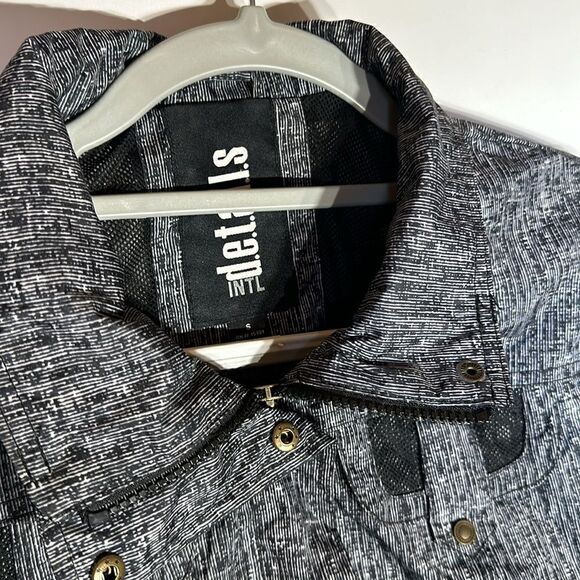 D.E.T.A.I.L.S Intl rain jacket - Picture 3 of 9